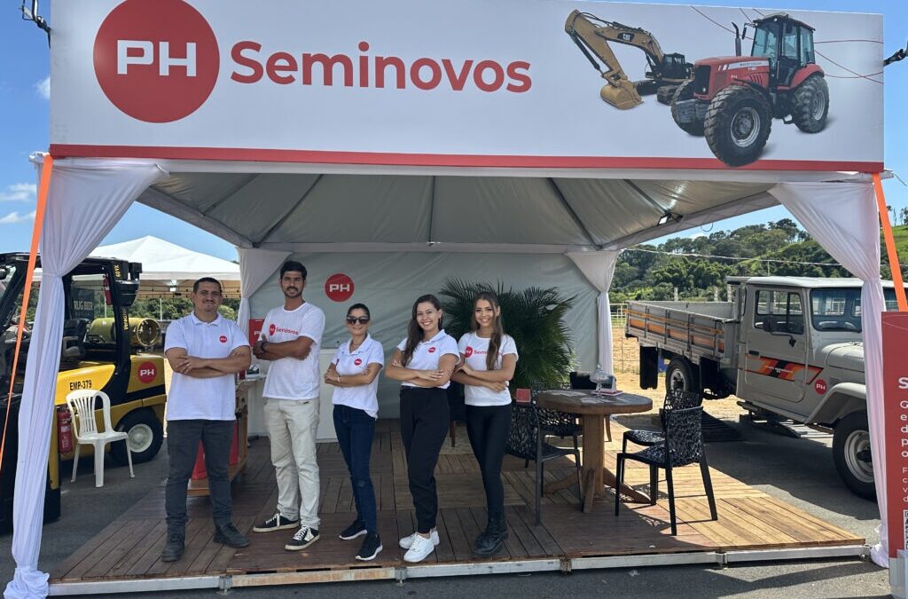 PH Seminovos na Feira Agro Industrial.