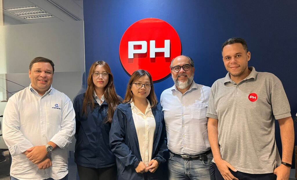 Visita da Socma fortalece parceria internacional e potencializa inovações na PH